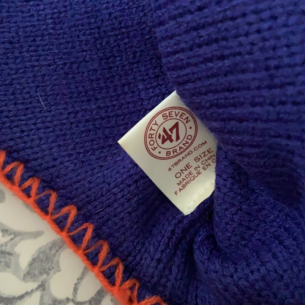 New York Mets Baseball Team ‘47 Brand Winter Hat - Picture 2 of 3